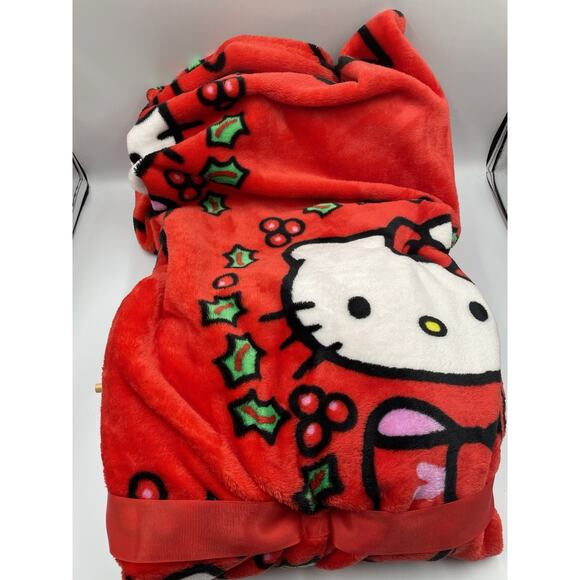 NEW Hello Kitty Red Throw Blanket Christmas 2024 60x70 - Picture 1 of 4